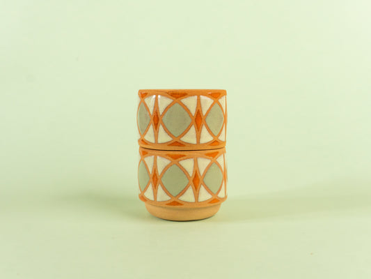 tulip espresso in sage