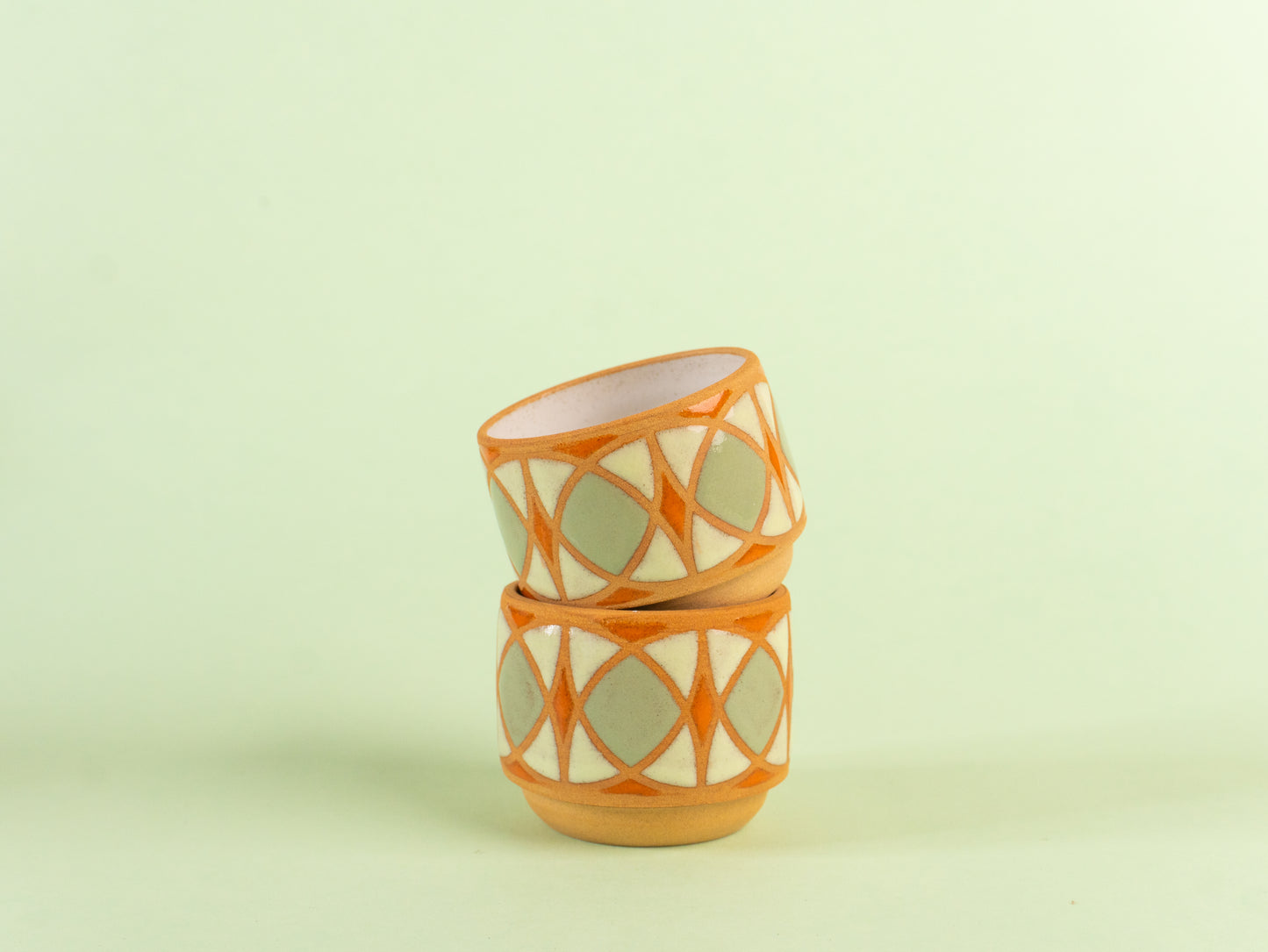 tulip espresso in sage