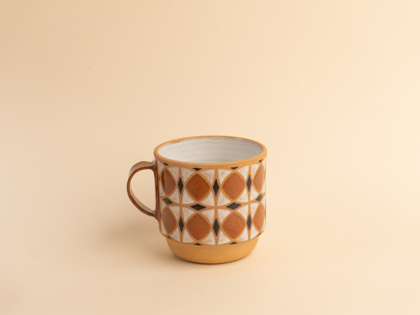 tulip mug in dark orange