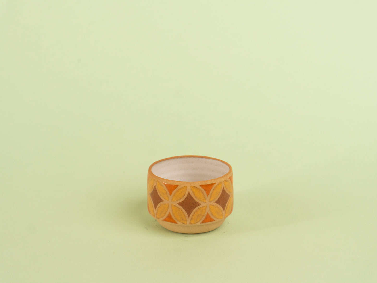 lily espresso in orange