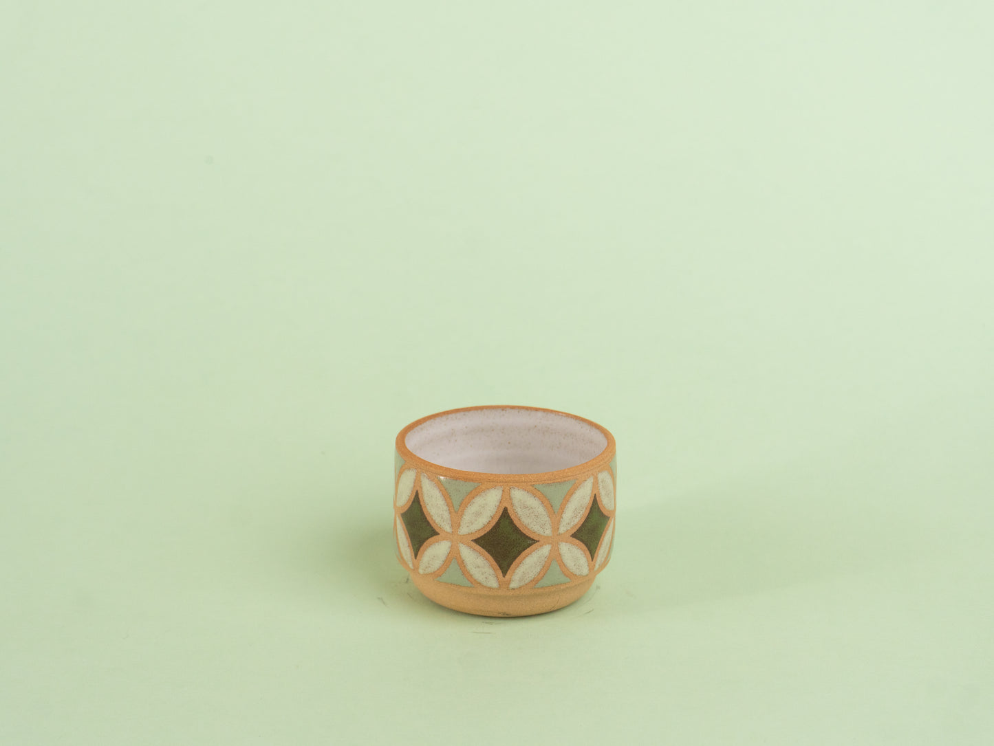 lily espresso in green