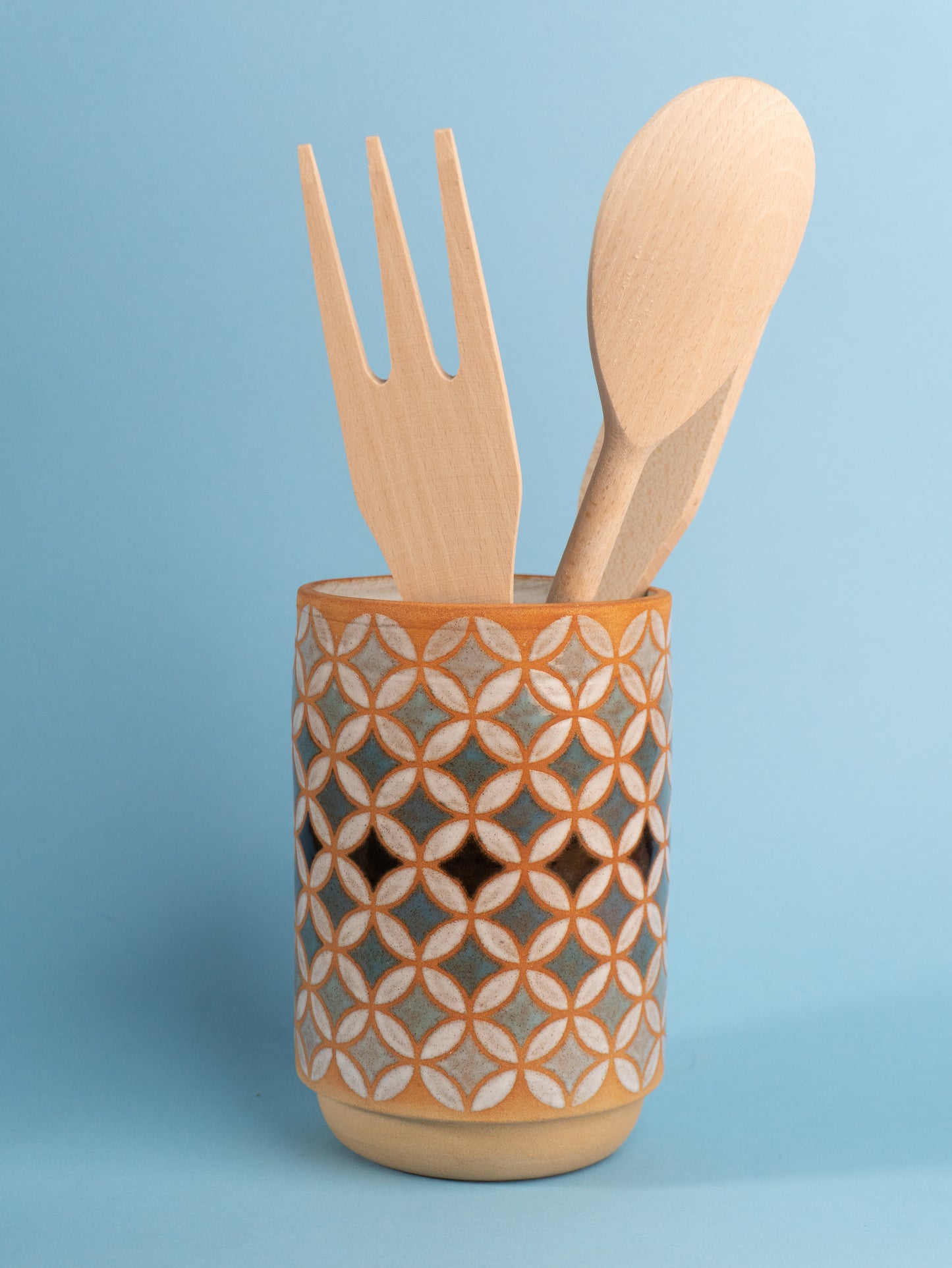 lily utensil holder/vase in blue