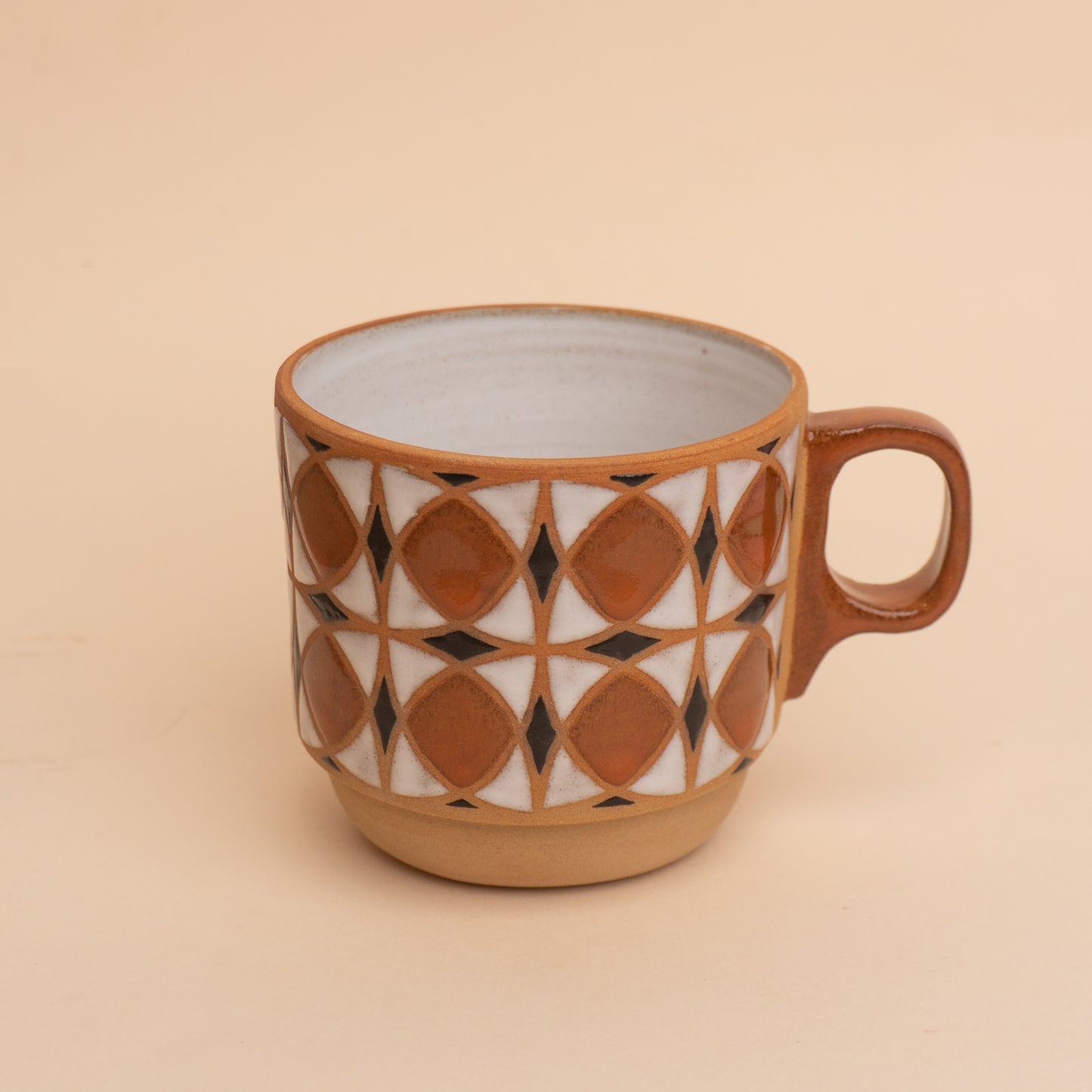 tulip mug in dark orange