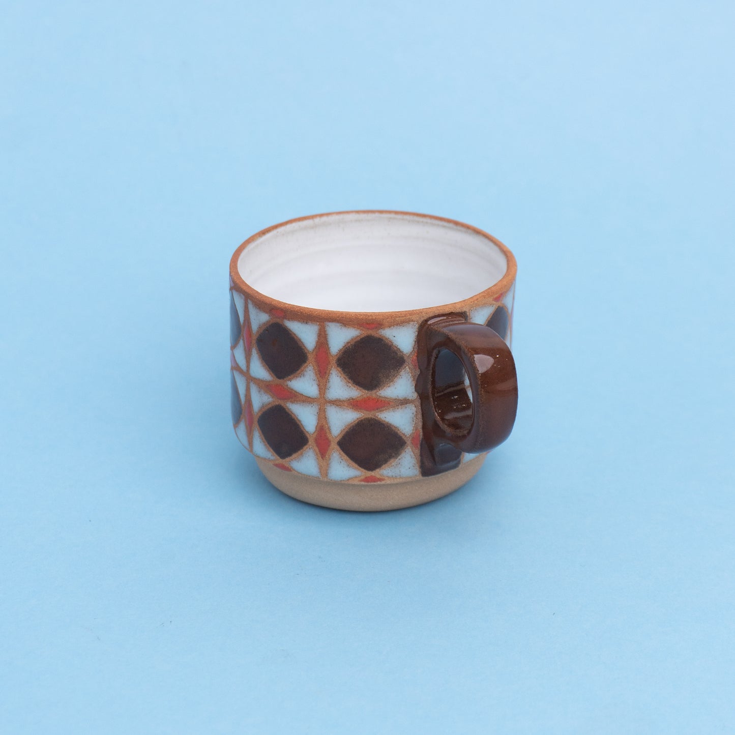 tulip americano in brown