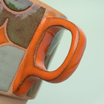 pansy mug in green