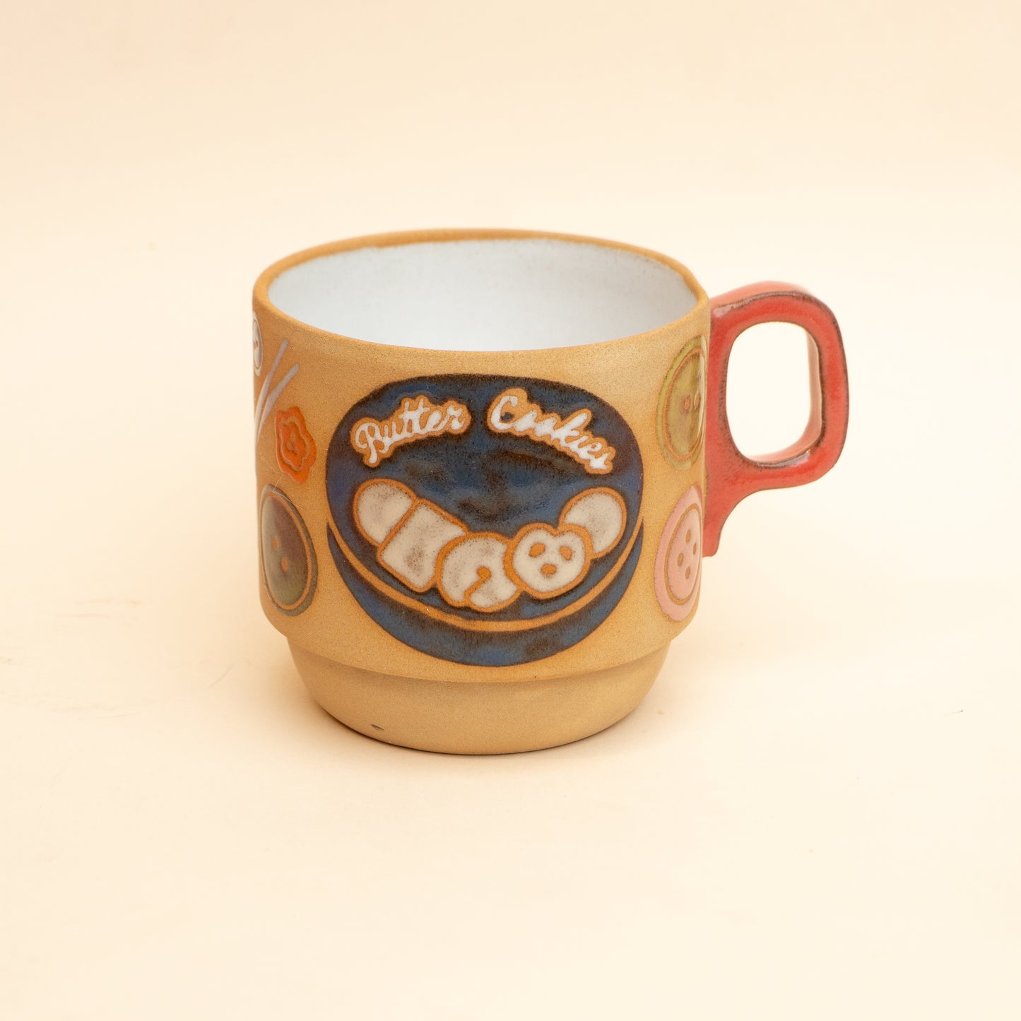 Button Mug