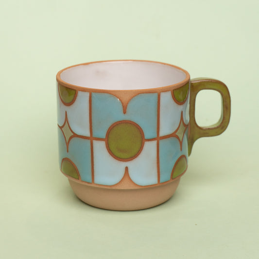 pansy mug in blue