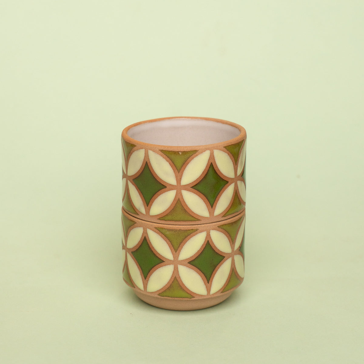 lily espresso in green