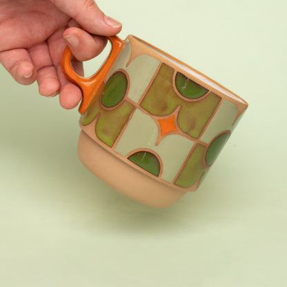 pansy mug in green