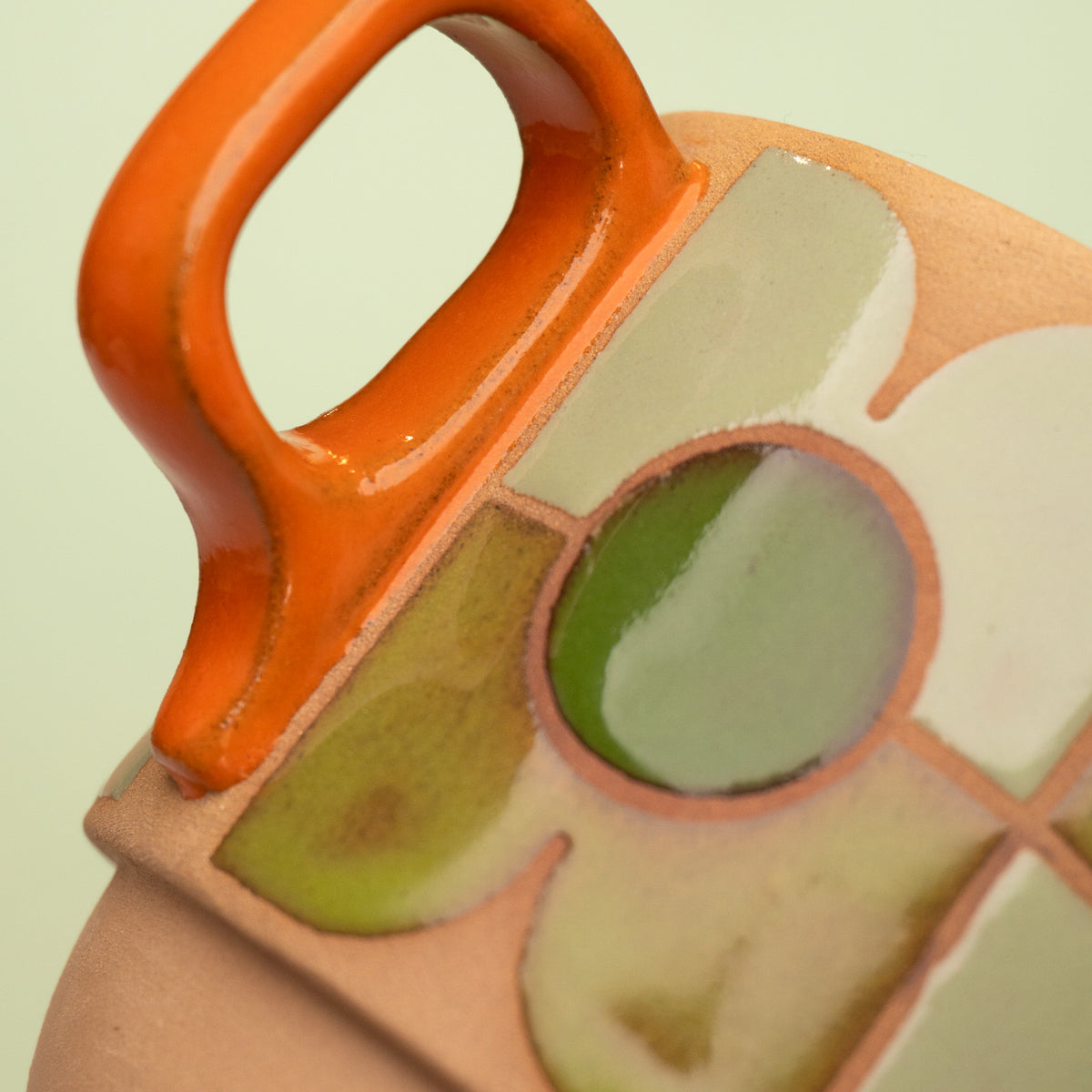 pansy mug in green