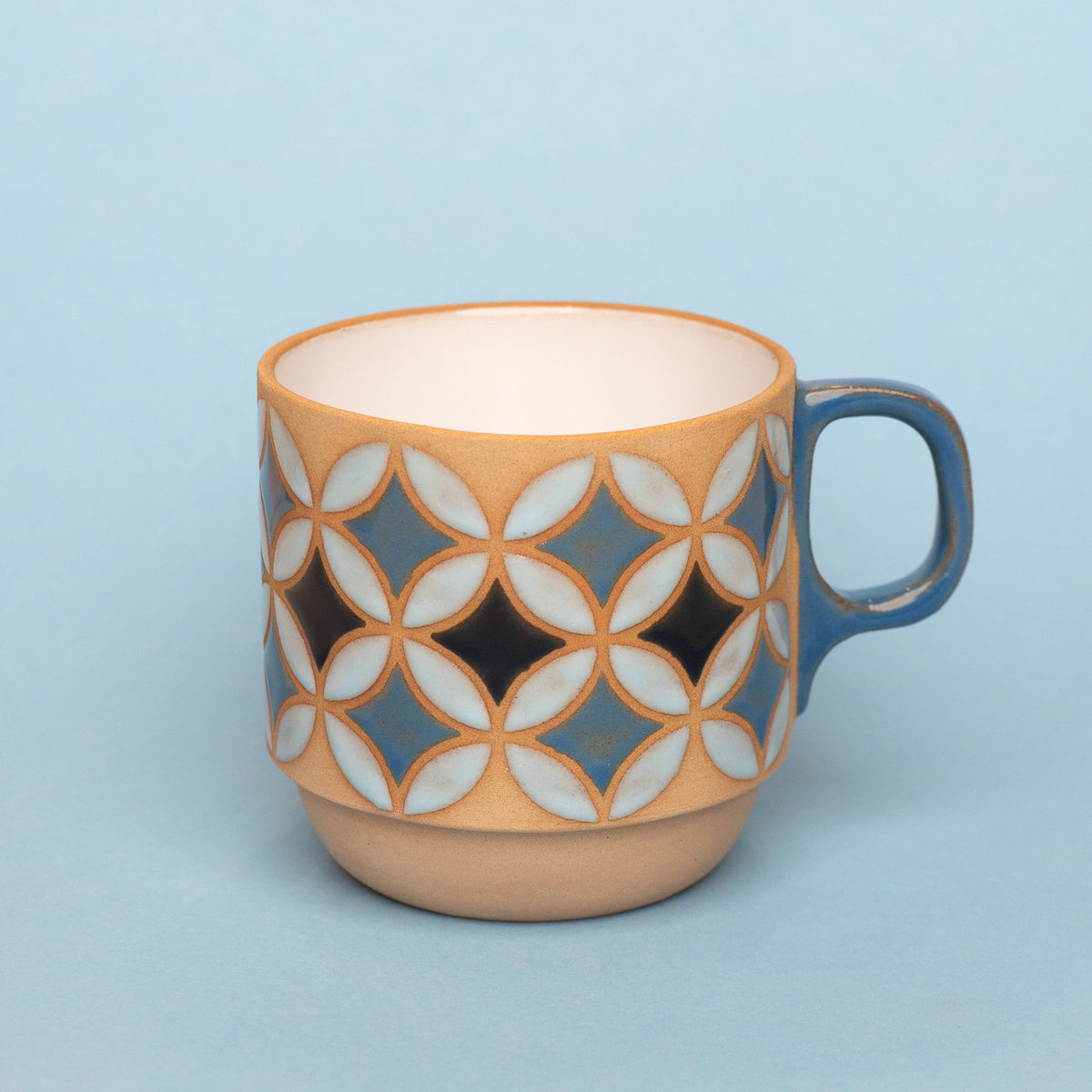 lily mug in blue