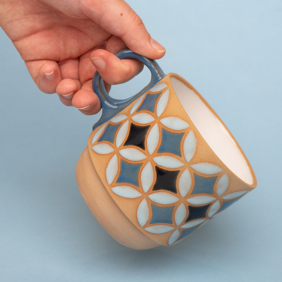 lily mug in blue