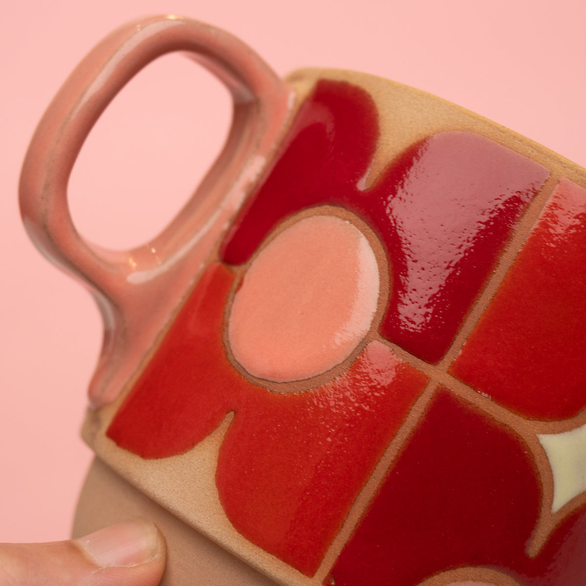 pansy mug in red