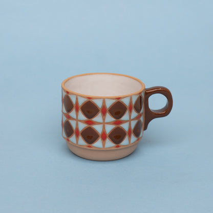 tulip americano in brown